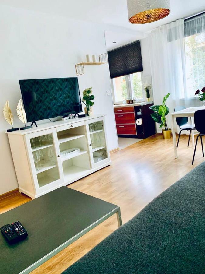Legnica Apartament 42M2 Delux 4 Bagian luar foto